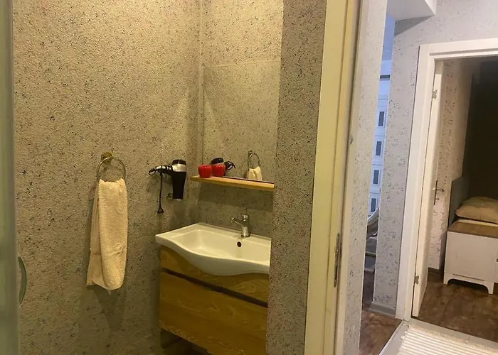 Deniz Manzarali Full Esyali Apartamento